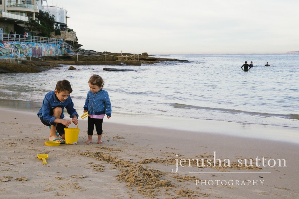 Bondi Beach family photographs www.jerusha.com.au