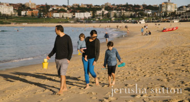 Bondi Beach family photographs www.jerusha.com.au