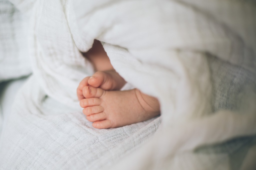 sydney newborn photographer www.jerusha.com.au