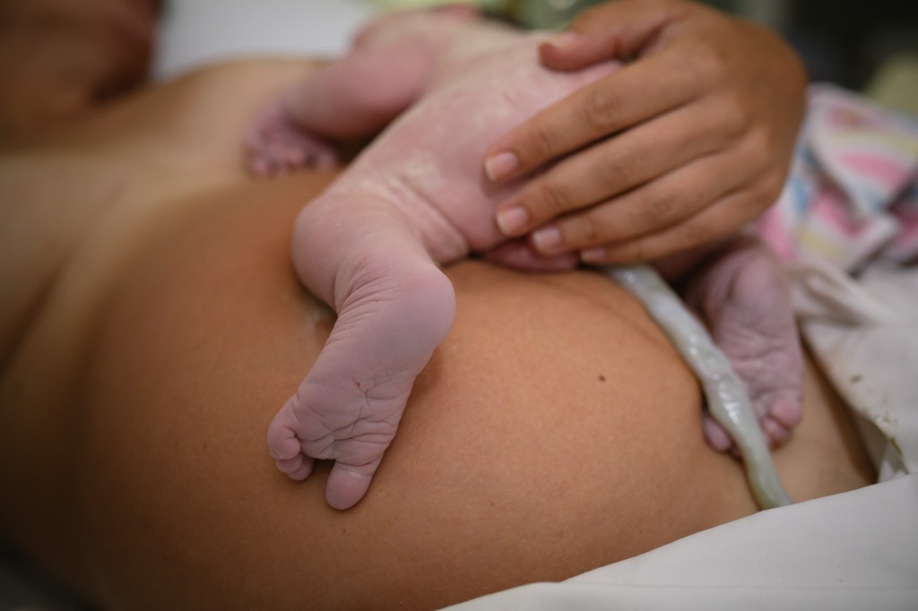 Sydney Birth Photographer www.jerusha.com.au